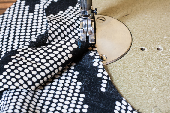 Sewing Technique : Invisible Binding : Tricks of the Trade by Pattern Scissors Cloth