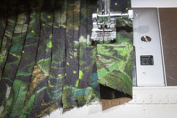 Sewing Front Band on DP Studio Le 604 Shirt