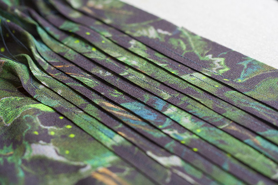 Tucks on DP Studio Le 604 Shirt