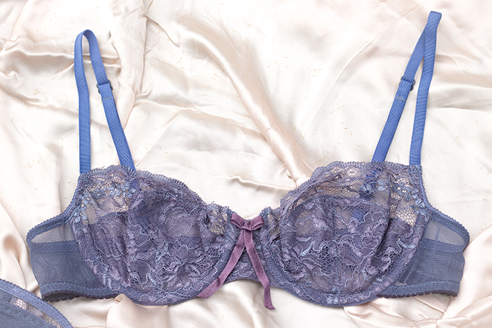 Pattern Scissors Cloth - Amethyst Lace Lingerie Set